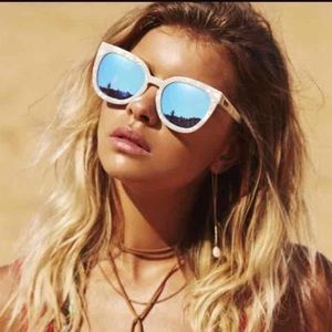 What Noosa Pearl sunglasses